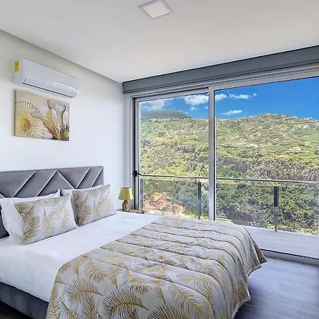 Oceanica By Lovelystay *