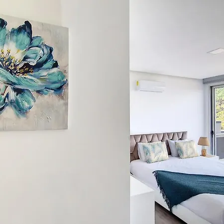 Oceanica By Lovelystay *