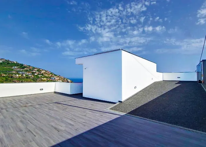 Oceanica By Lovelystay *