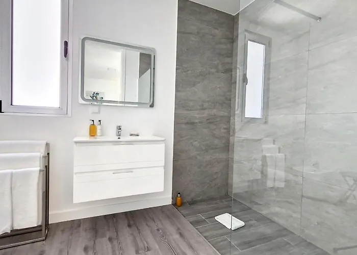 Oceanica By Lovelystay *